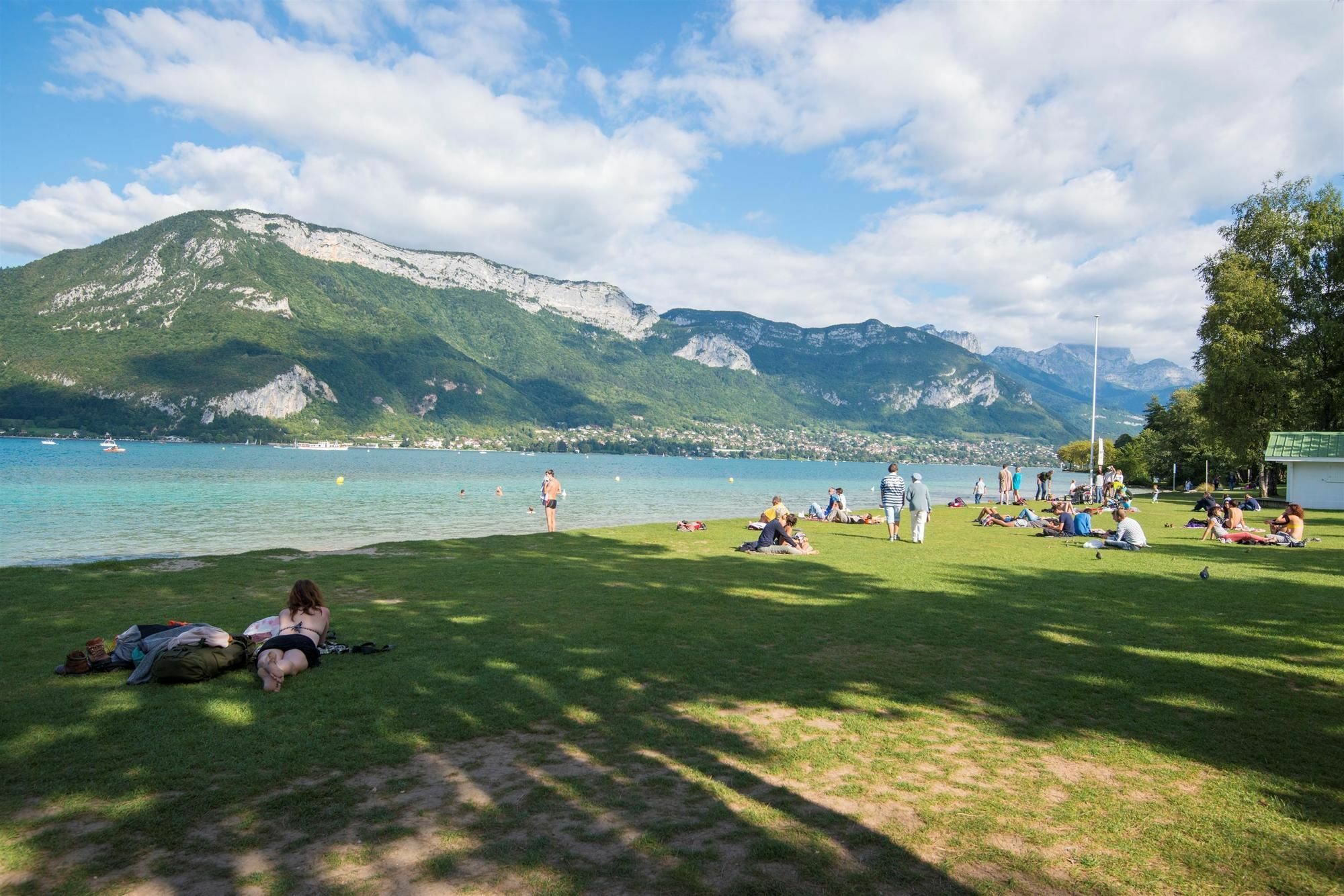 Campanile Annecy - Cran Gevrier Hotel Luaran gambar